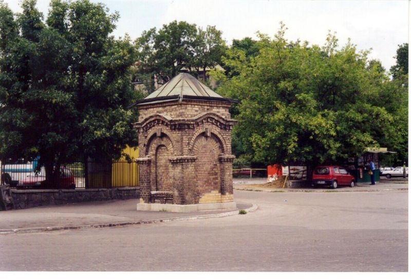 Lublin ghetto -well 2000